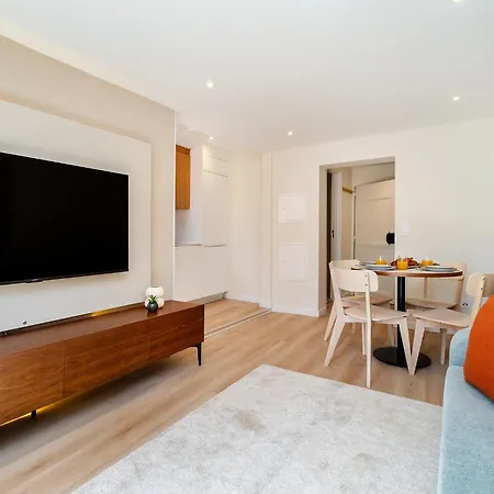 Whome Traditional Near Chiado And Santos 公寓 *